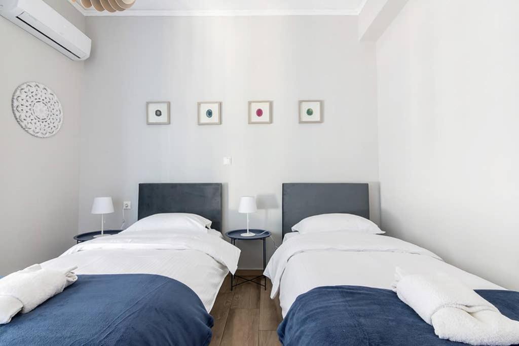 Bright Apartment For 6 Ppl In Athen Eksteriør billede